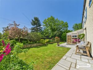 Front Garden- click for photo gallery